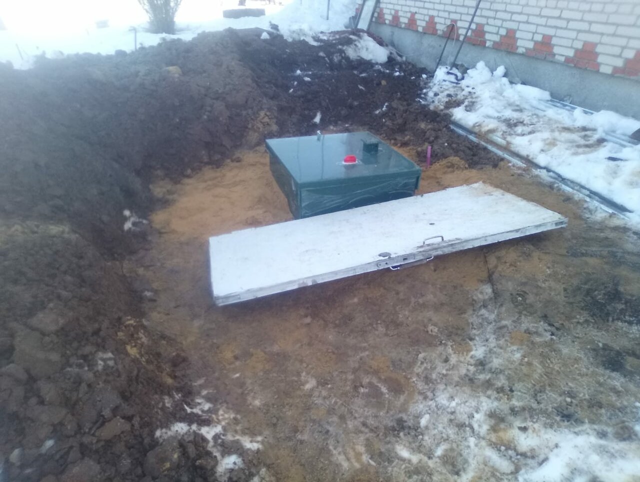 Зимний монтаж септика — установка автономной канализации в любое время года